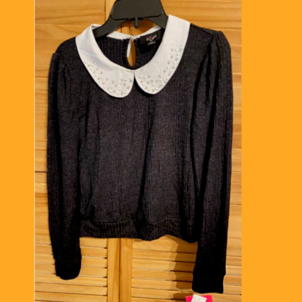 Girl's Sweater Rhinestone Collar I. N. San Franciso Girl's Size Large / 14